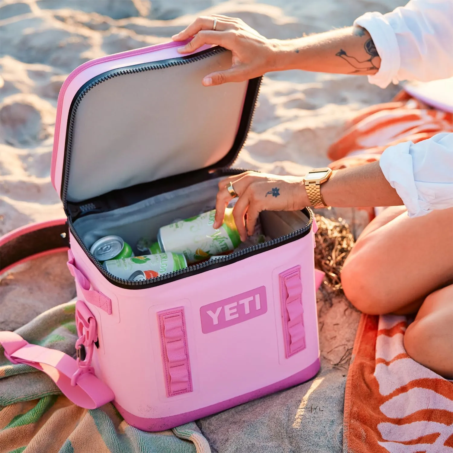 12 Portable Soft Cooler — Version B