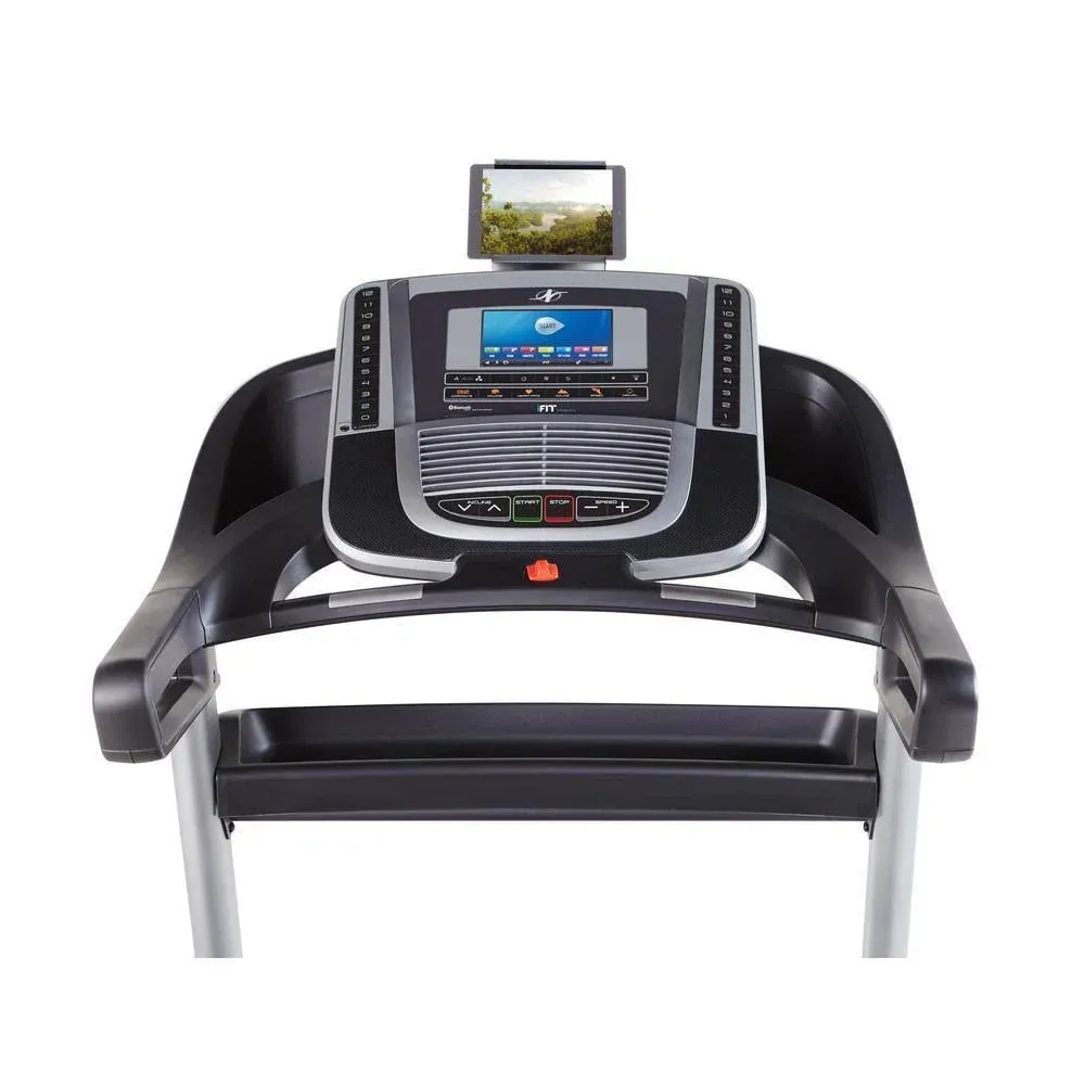 C 990 Treadmill