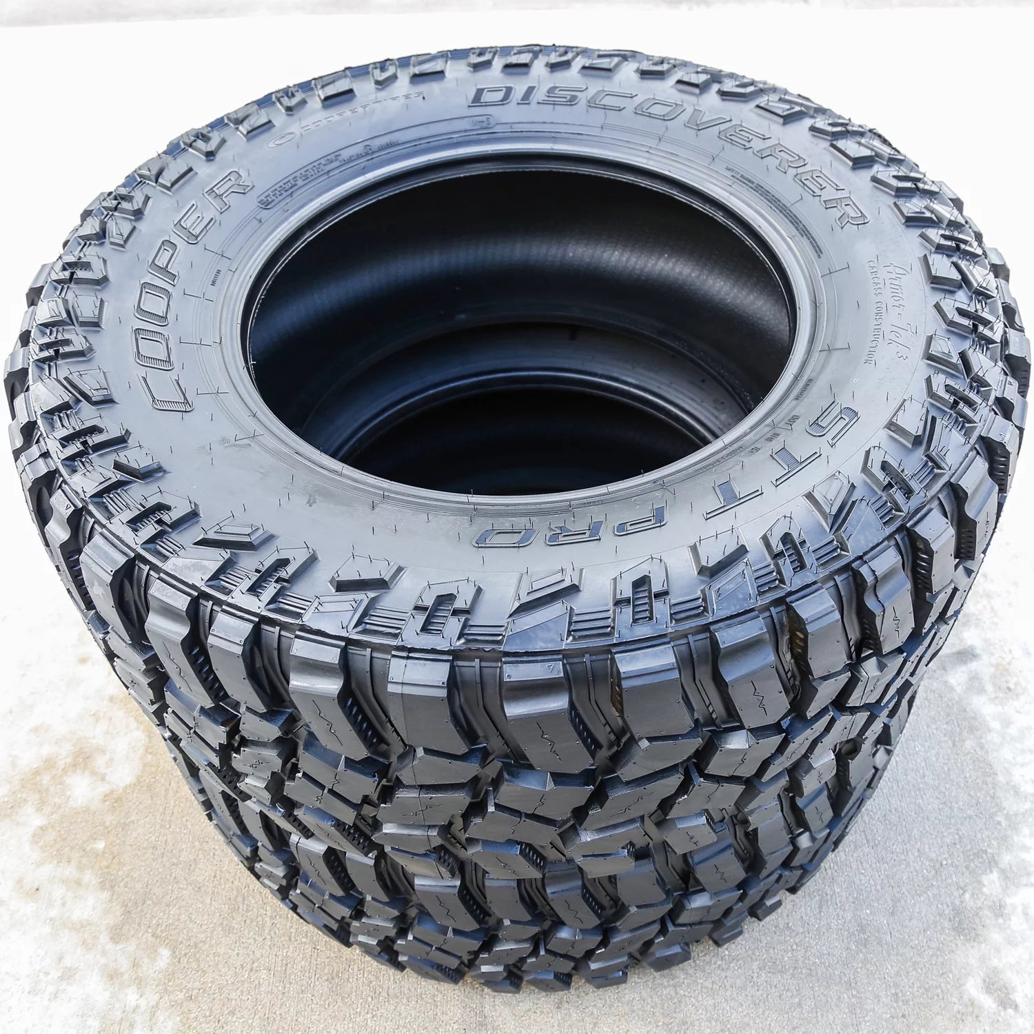 Pair of 2 (TWO) Cooper Discoverer STT Pro LT 37X13.50R22 Load E (10 Ply) MT M/T Mud Tires