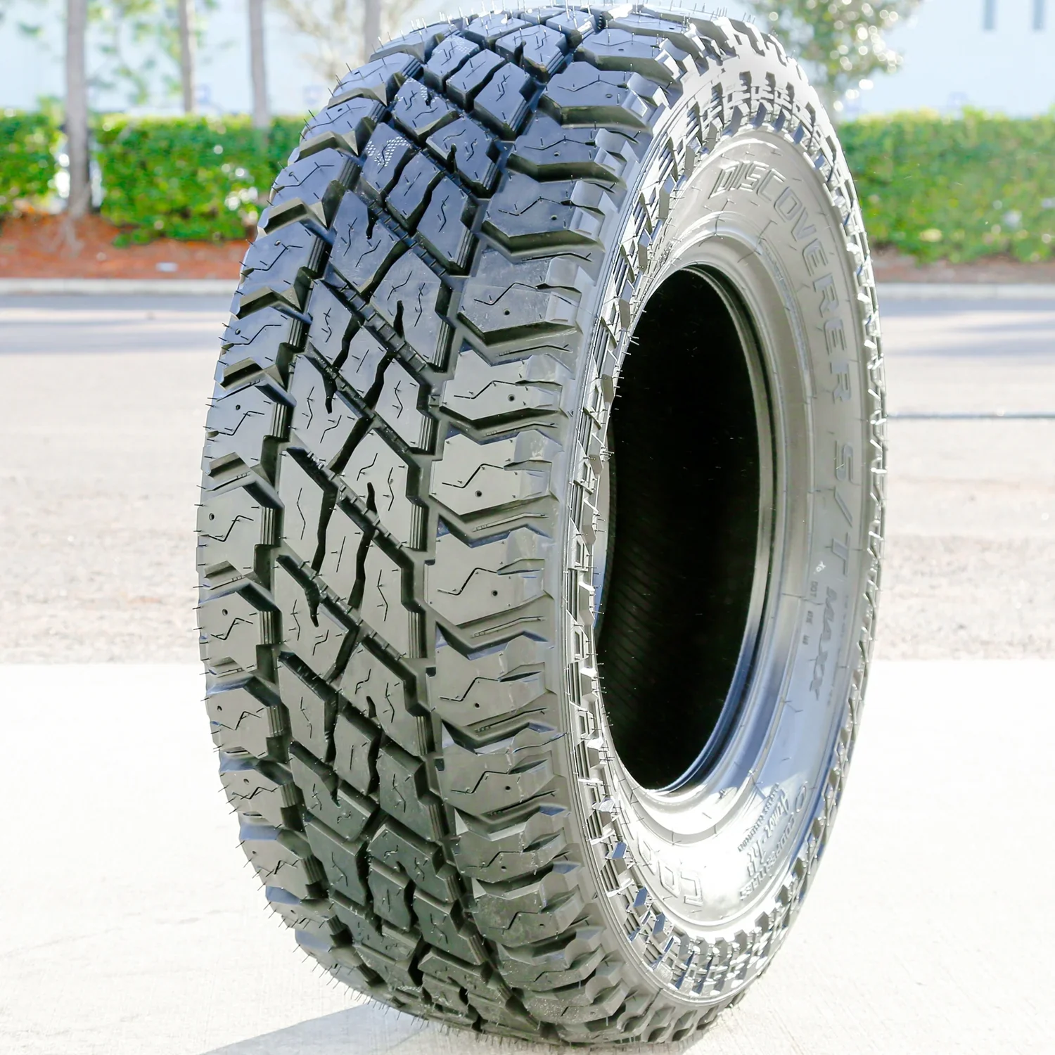 Set of 4 (FOUR) LT 275/70R18 125/122Q E 10 Ply MT M/T Mud Tires