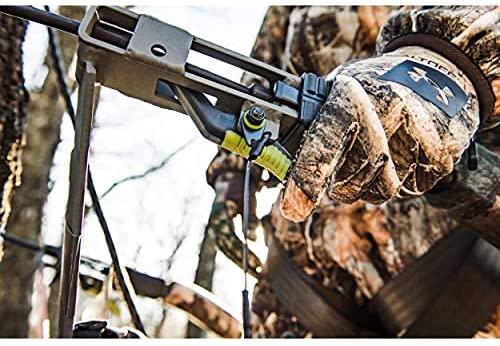 SD Climbing Treestand Lightweight Aluminum, Foam Padded Seat, 300 lbs Capacity, Includes Safety Harness