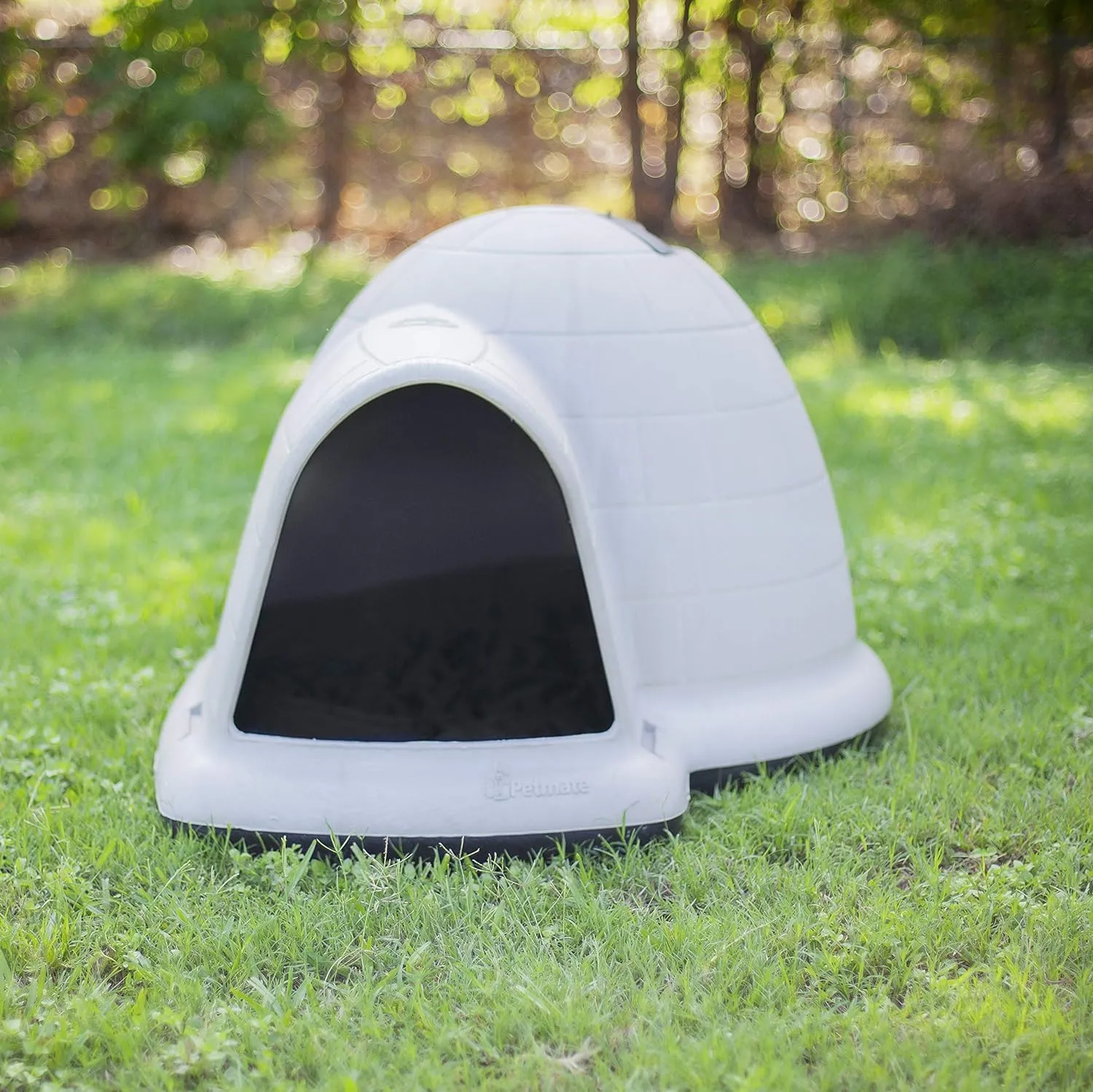 Dog House (Igloo Dog House, Made in USA with 90% Recycled Materials, All Weather Protection Pet Shelter) for XL Dogs 90 to 125 pounds, Made in USA