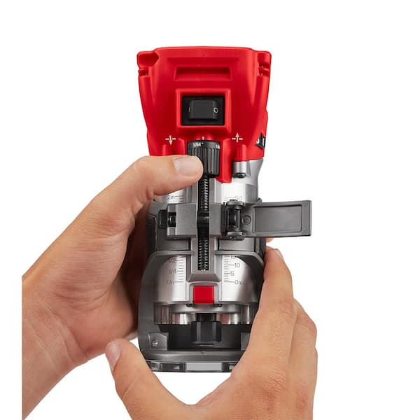 Milwaukee M18 Fuel 18V Lithium-Ion Brushless Cordless Compact Router With Plunge Base – 48-10-5601